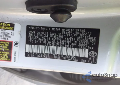 2016 Toyota Corolla Le z USA, uszkodzony, nr VIN 2T1BURHE3GC719261